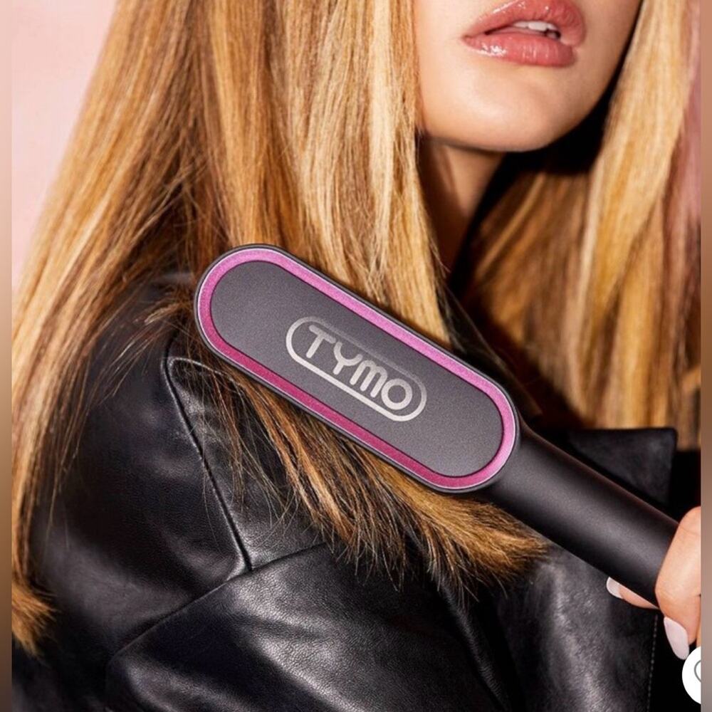 TYMO Hair Straightening Brush Comb in Black Pink NEW IN BOX SEALED GLOVE CLIPS